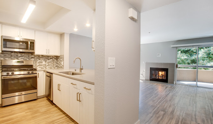 3400 Avenue of the Arts - Sample Image of Costa Mesa, CA Serviced Rentals