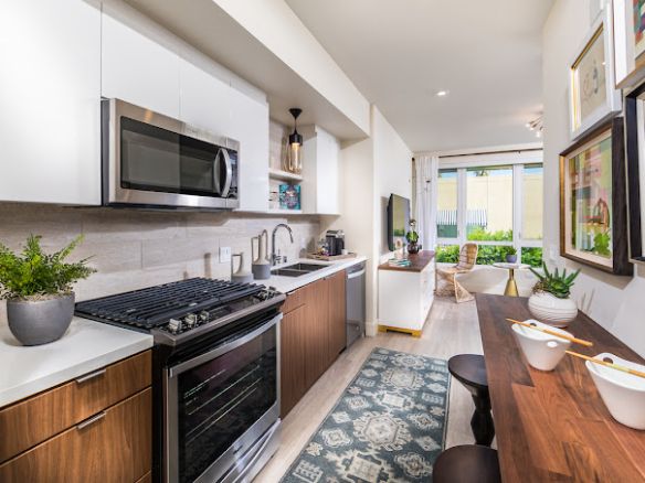 580 Anton - Sample Image of Costa Mesa, CA Short Term Housing