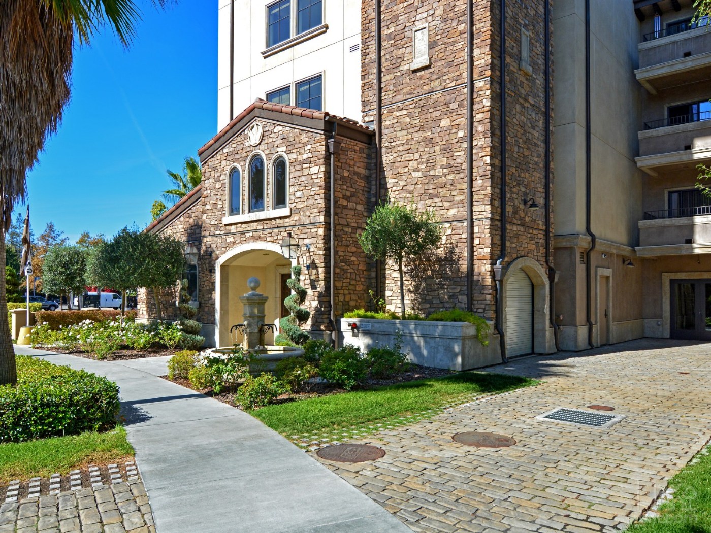 885 Woodside - Sample Image of Redwood City, CA Short Term Housing