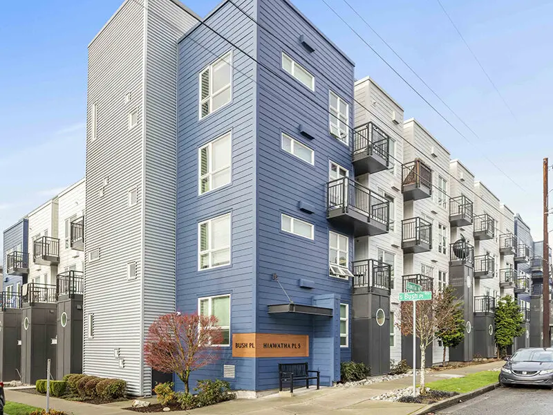 999 Hiawatha sample image of Seattle Washington short term housing