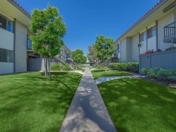 Arbor Court sample image of Cypress CA short term housing