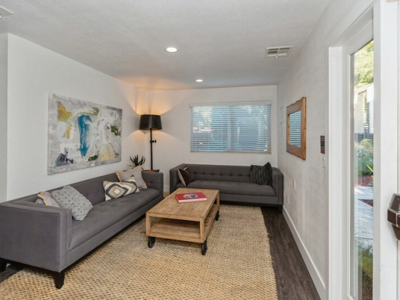 a furnished apartment in Sonoma