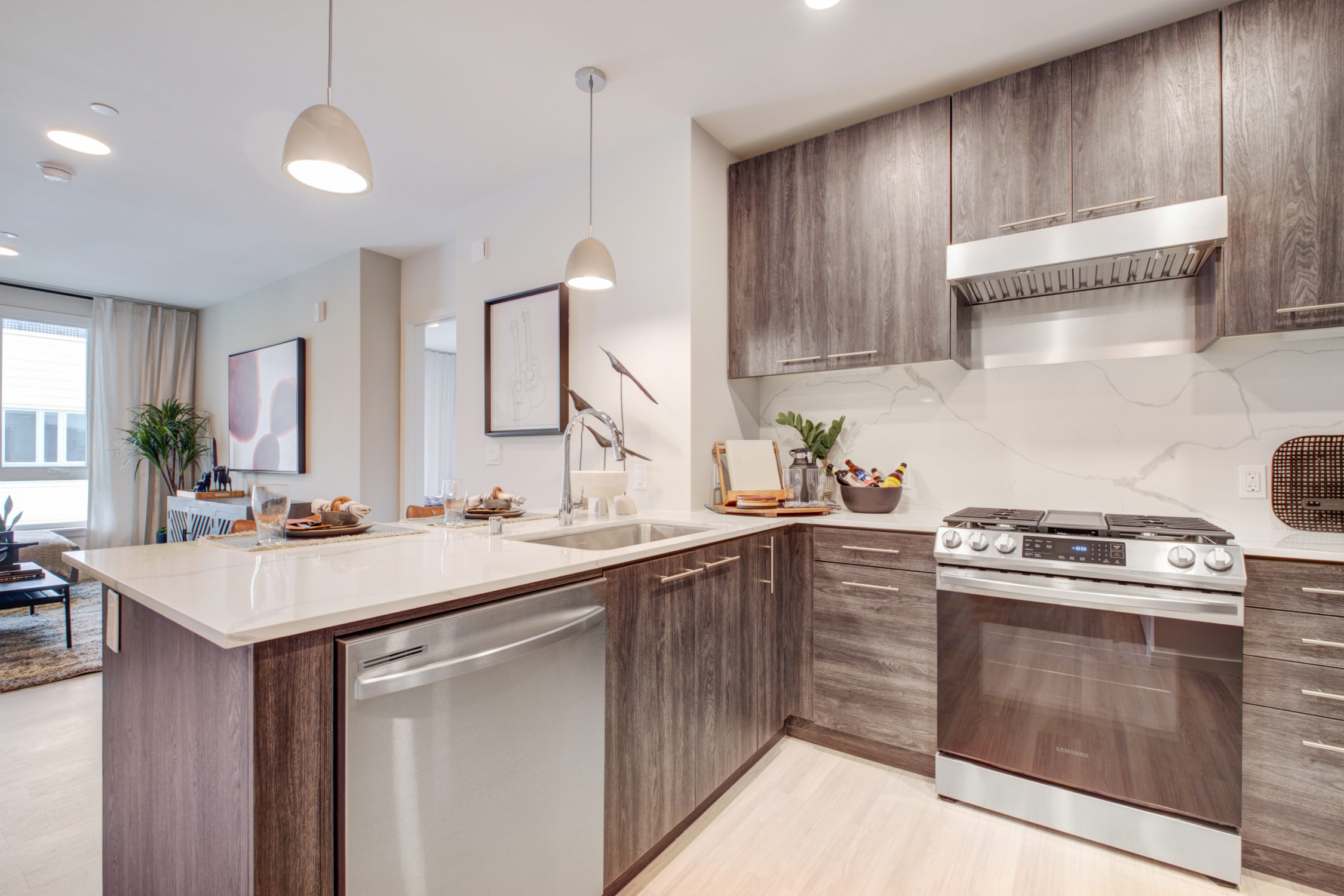 Astella - Sample Image of San Francisco, CA Furnished Housing