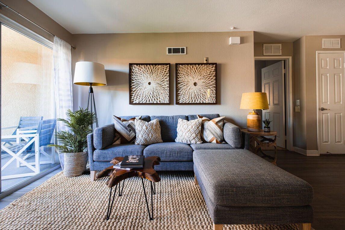 Axiom La Jolla - Sample Image of San Diego, CA Furnished Housing