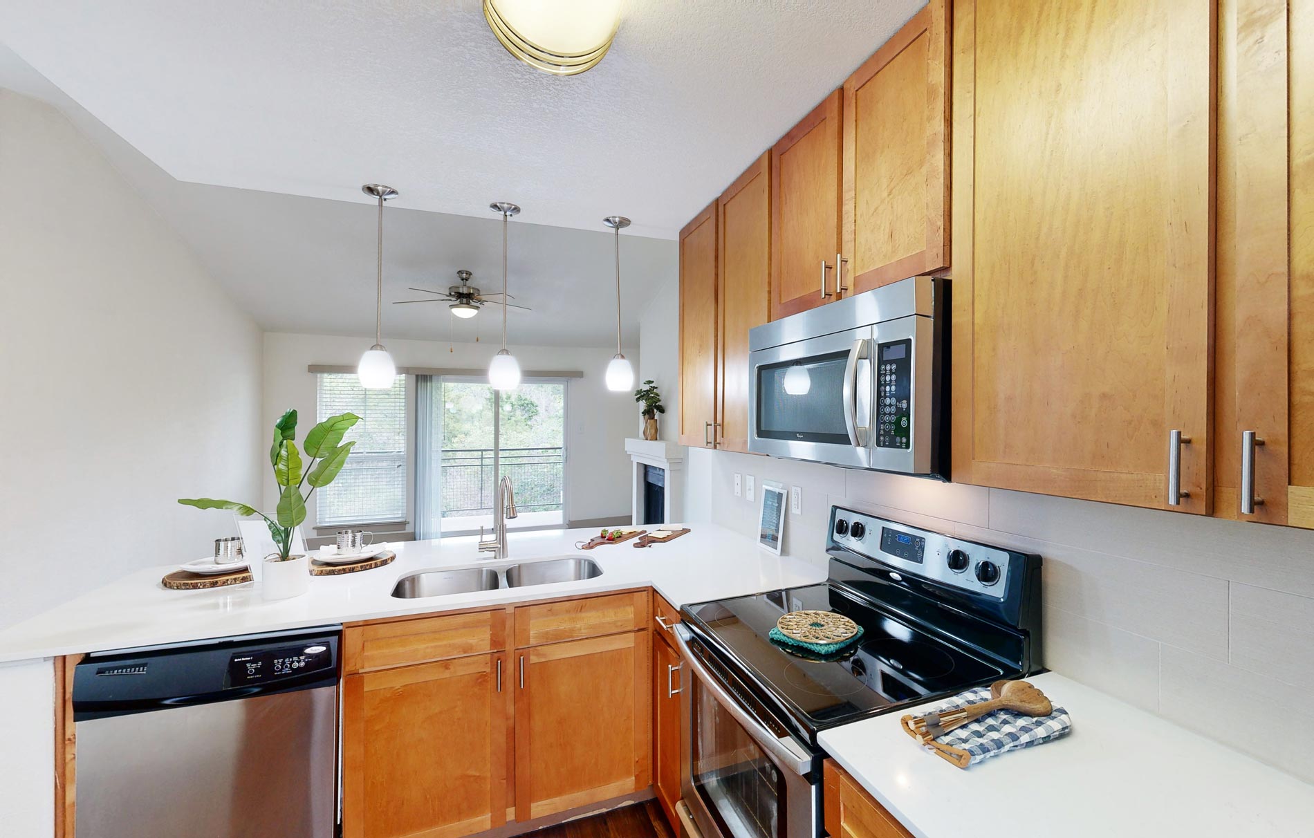 Barton Creek Landing - Sample Image of Austin, TX Corporate Housing