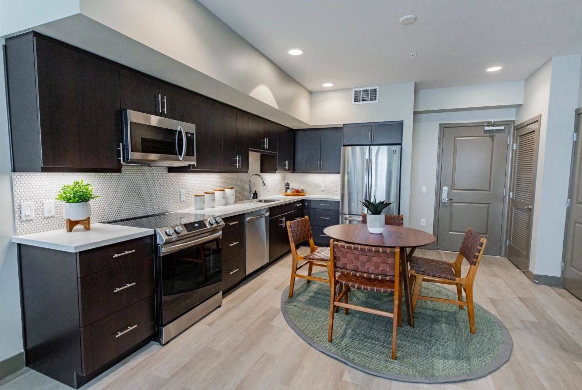 Bayswater - Sample Image of Burlingame, CA Short Term Housing