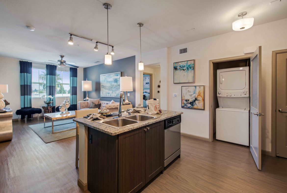 Blue Sol - Sample Image of Costa Mesa, CA Short Term Housing