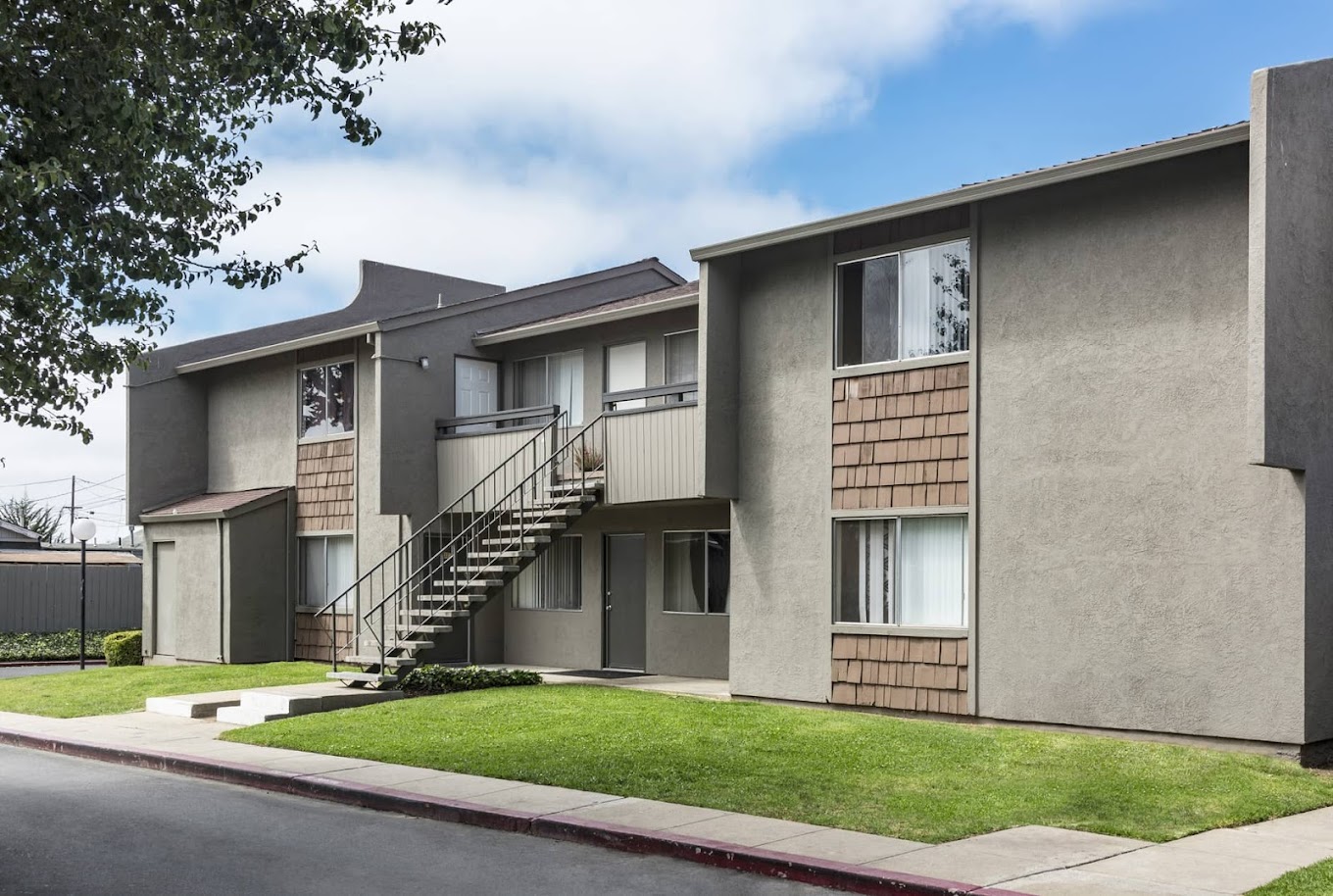 Boronda Manor - Sample Image of Salinas, CA Corporate Housing