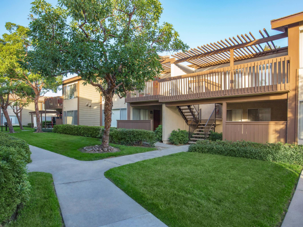 Canyon Village sample image of Anaheim Hills CA short term housing