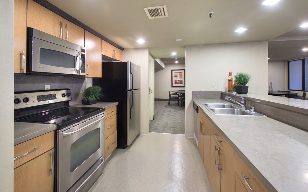 Colonnade - Sample Image of San Jose, CA Furnished Rental