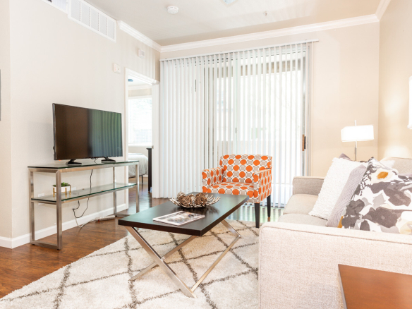 Emerald Park Apartment Homes - Sample Image of Dublin, CA Temporary Housing