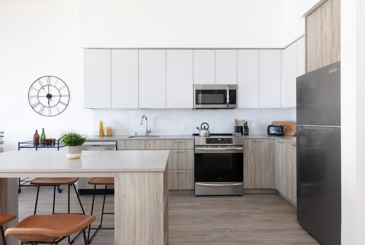 Envoy - Sample Image of Sacramento, CA Short Term Furnished Housing