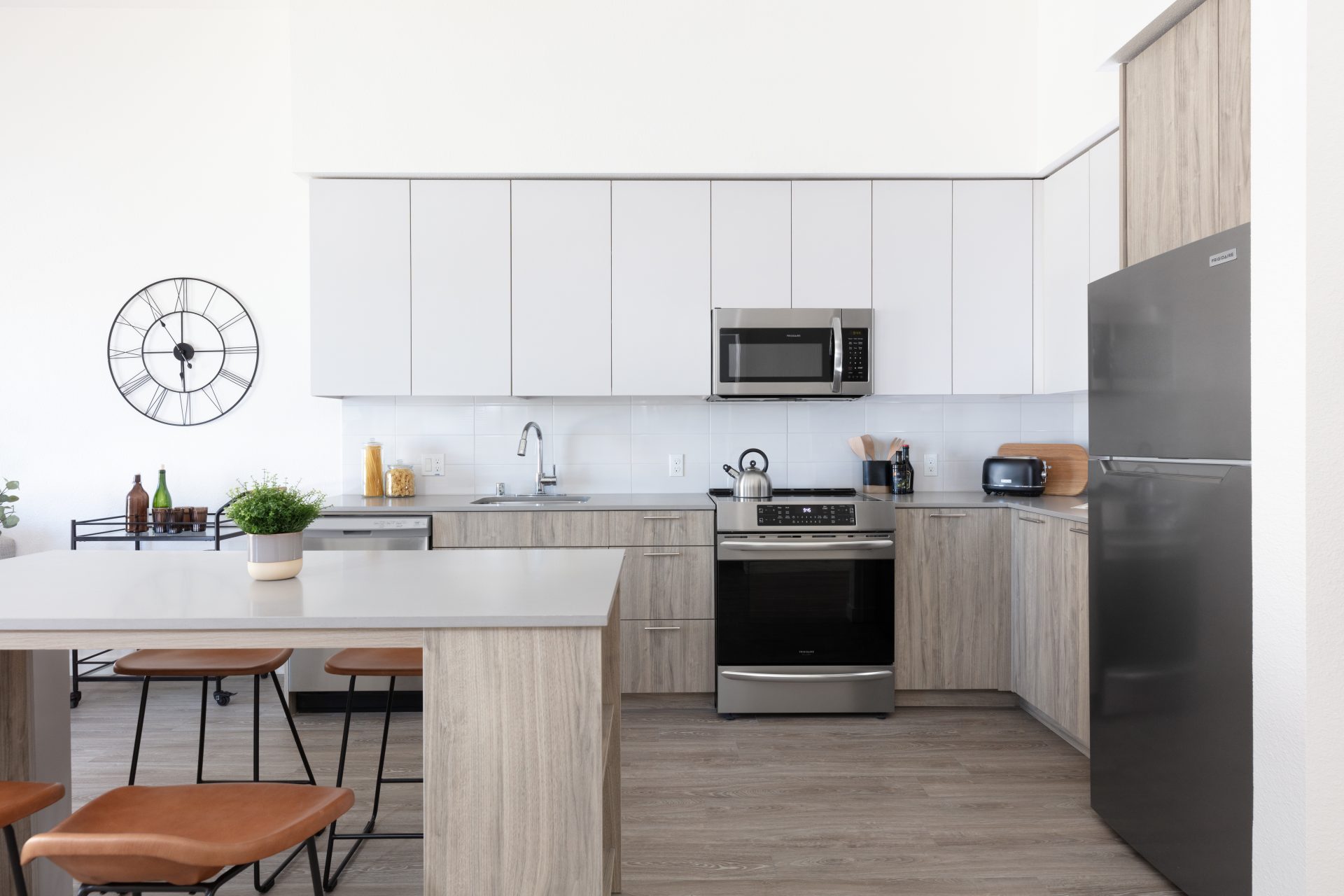 Envoy - Sample Image of Sacramento, CA Short Term Furnished Housing