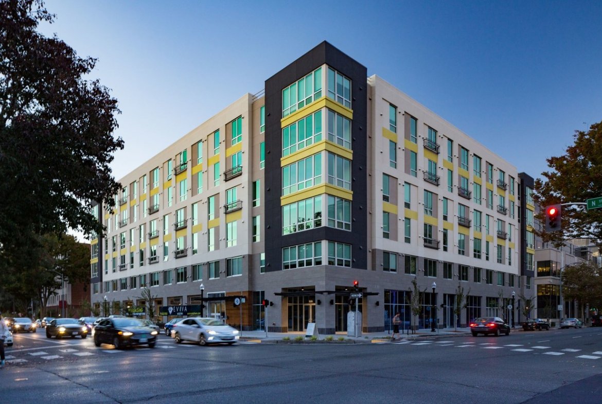 Eviva Midtown - Sample Image of Pasadena, CA Intern Housing