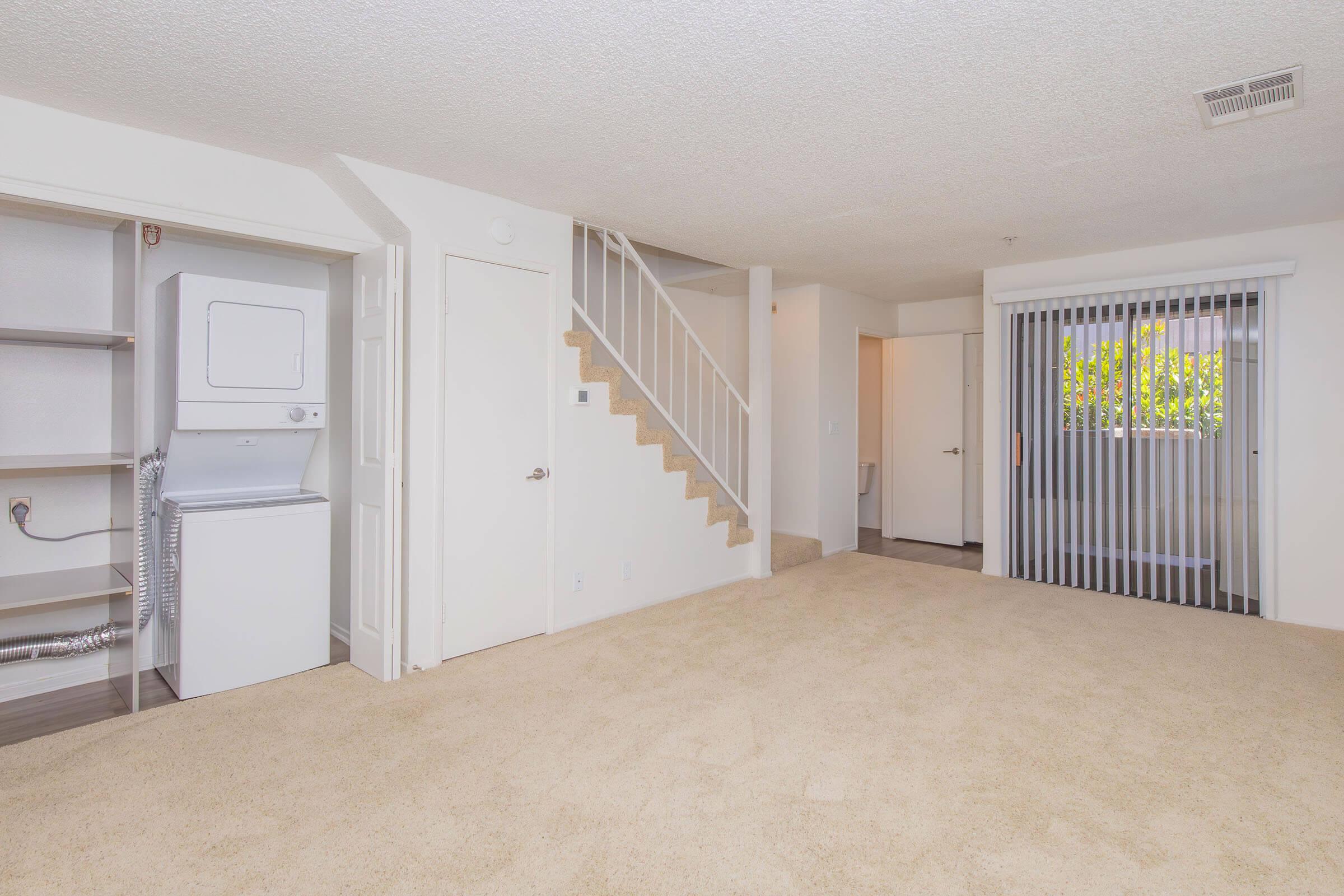 Glenoaks Terrace sample image of Anaheim CA short term housing
