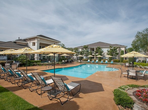 Folsom Short-Term Temporary Furnished Apartments And More