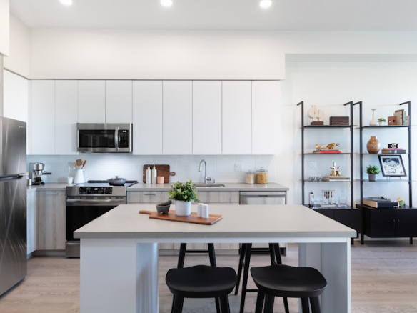 Maker - Sample Image of Sacramento, CA Furnished Rentals