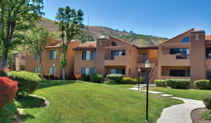 Malibu Canyon Corporate Rental-Sample Image of Calabasas CA Intern Housing