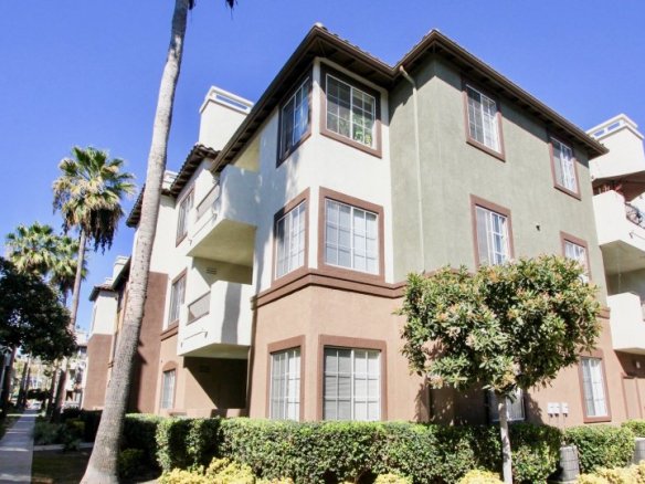 Missions at Rio Vista Corporate Rental-Sample Image of San Diego CA Intern Home