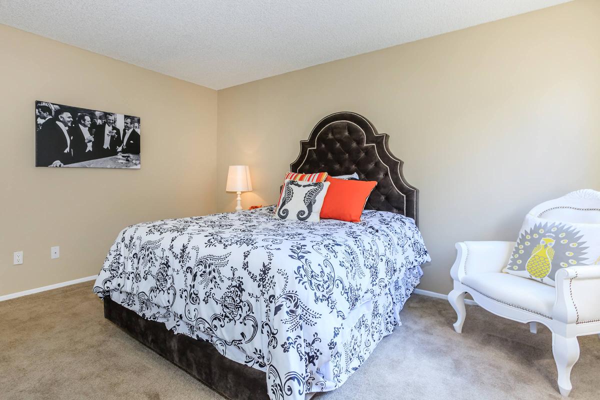 Mojave Blue Apartment Home - Sample Image of Palm Springs, CA Nurse Housing