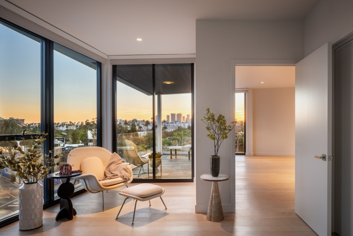 Nine Thousand One - Sample Image of West Hollywood, CA Short Term Housing