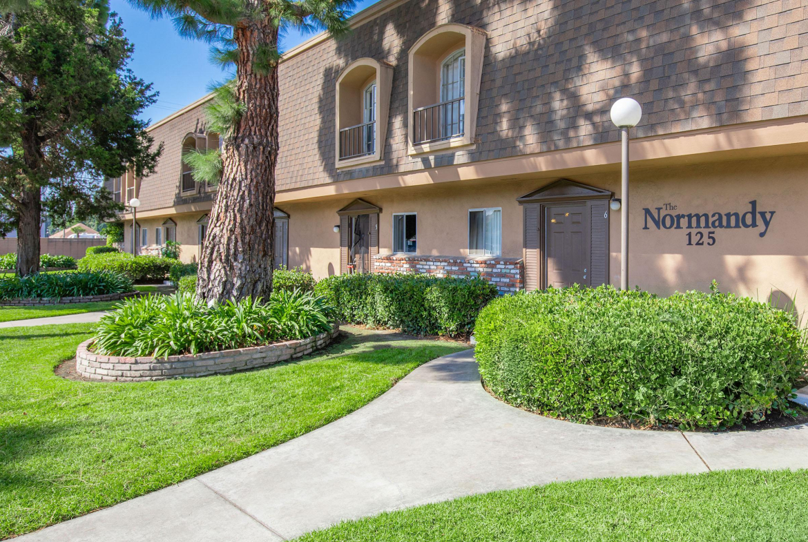 Normandy sample image of Anaheim CA short term housing