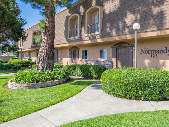 Normandy sample image of Anaheim CA short term housing