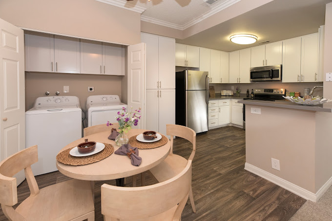 Paloma Summit Condominium Rentals - Sample Image of Foothill Ranch, CA Intern Housing
