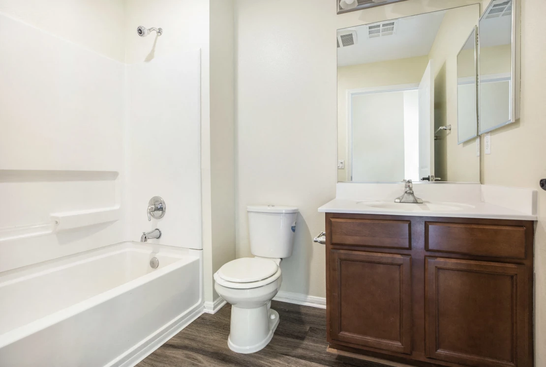 Parkside Villas sample image of Simi Valley short CA short term housing