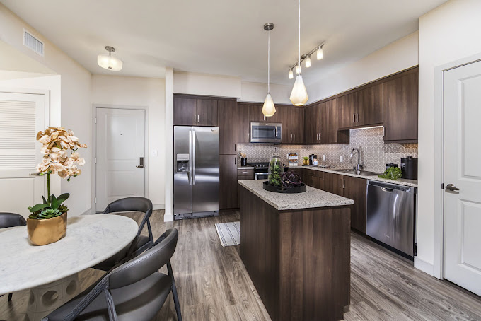 Rize Irvine - Sample Image of Irvine, CA Furnished Housing
