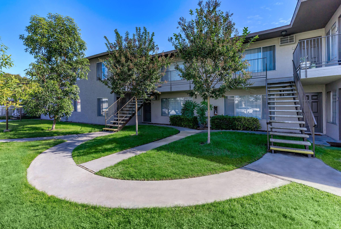 San Carlos & San Juan sample image of Stanton CA short term housing