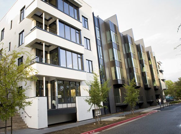 Key Housing has furnished rentals available in Santa Ana.