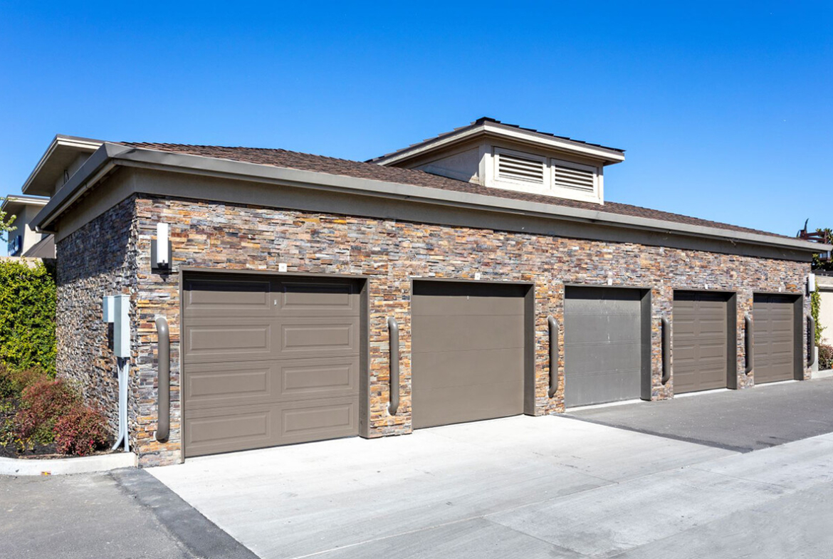 Stonebrier - Sample Image of Stockton, CA Short Term Housing