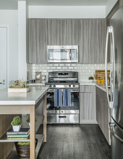 The Griffith - Sample Image of Glendale, CA Furnished Housing