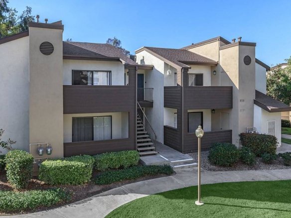 Landing at Long Beach Corporate Rental-Sample Image of Long Beach CA Intern Home