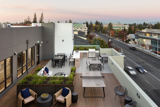 The Palomino - Sample Image of Palo Alto, CA Short Term Housing