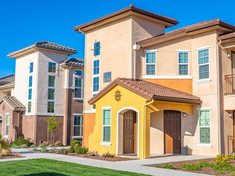 Vasari Corporate Apartment Rental-Sample Image of Elk Grove CA Nurse Housing