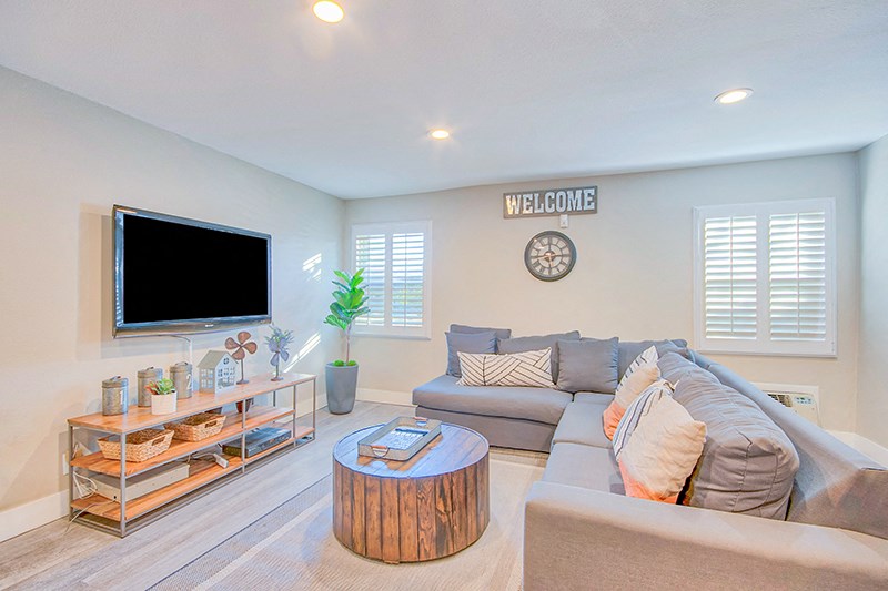 Villa Vicente - Sample Image of Los Angeles, CA Short Term Housing