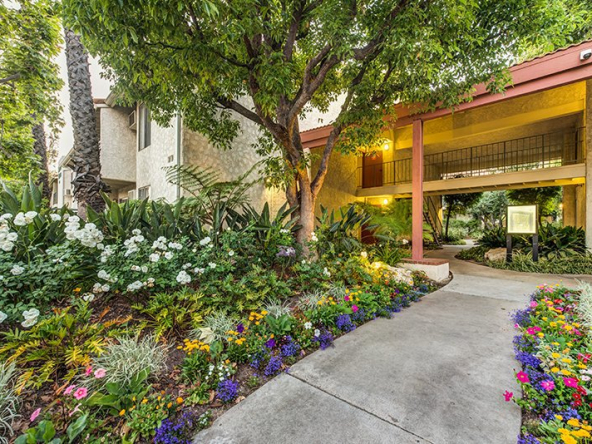 Village Pointe - Sample Image of Northridge, CA Short Term Housing