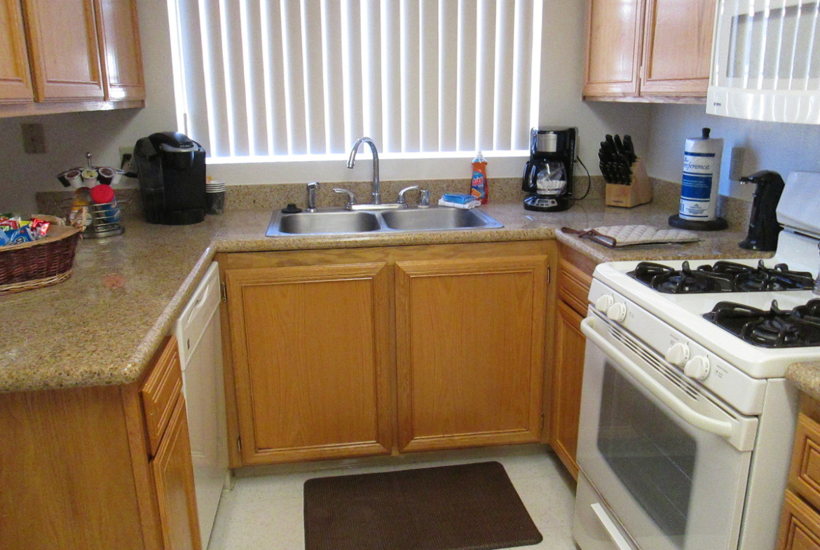 Whispering Meadows - Sample Image of Bakersfield, CA Furnished Rentals