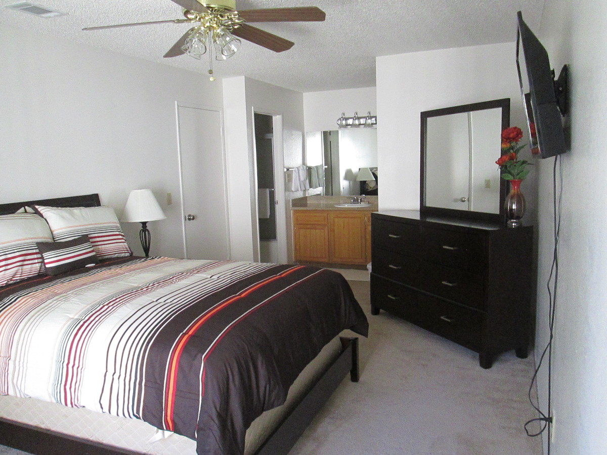 Whispering Meadows - Sample Image of Bakersfield, CA Furnished Rentals