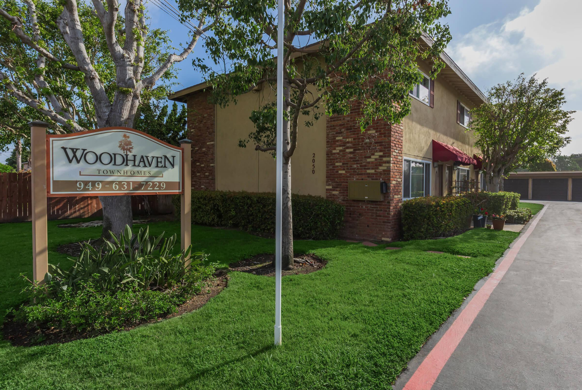 Woodhaven sample image of Costa Mesa CA short term housing