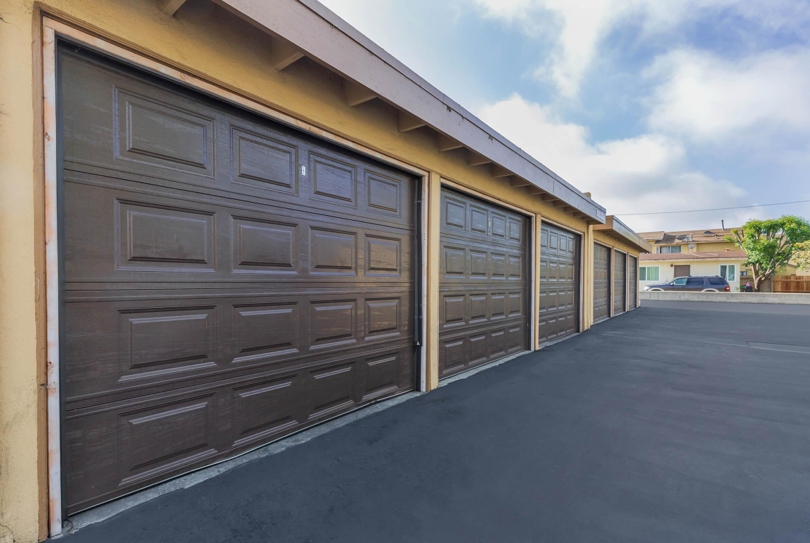 Woodhaven sample image of Costa Mesa CA short term housing
