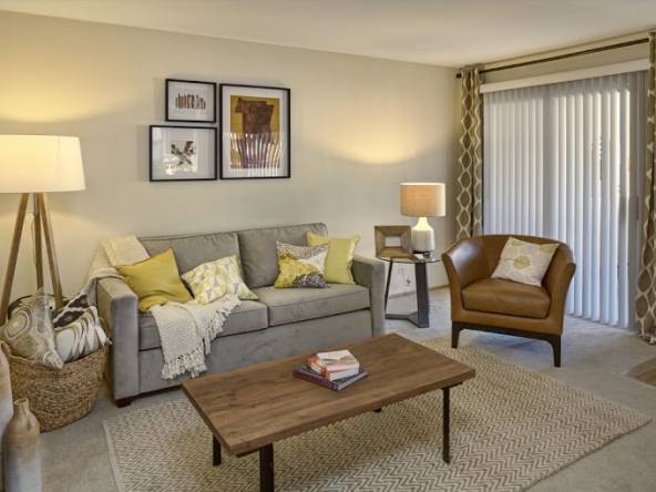 eaves Santa Margarita - Sample Image of Rancho Santa Margarita, CA Intern Housing