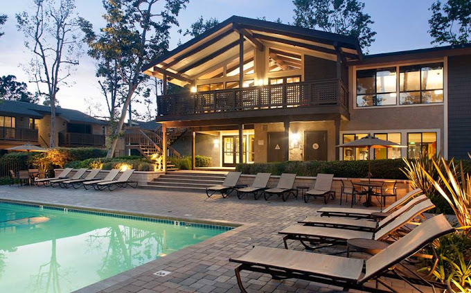 eaves South Coast - Sample Image of Costa Mesa, CA Short Term Housing