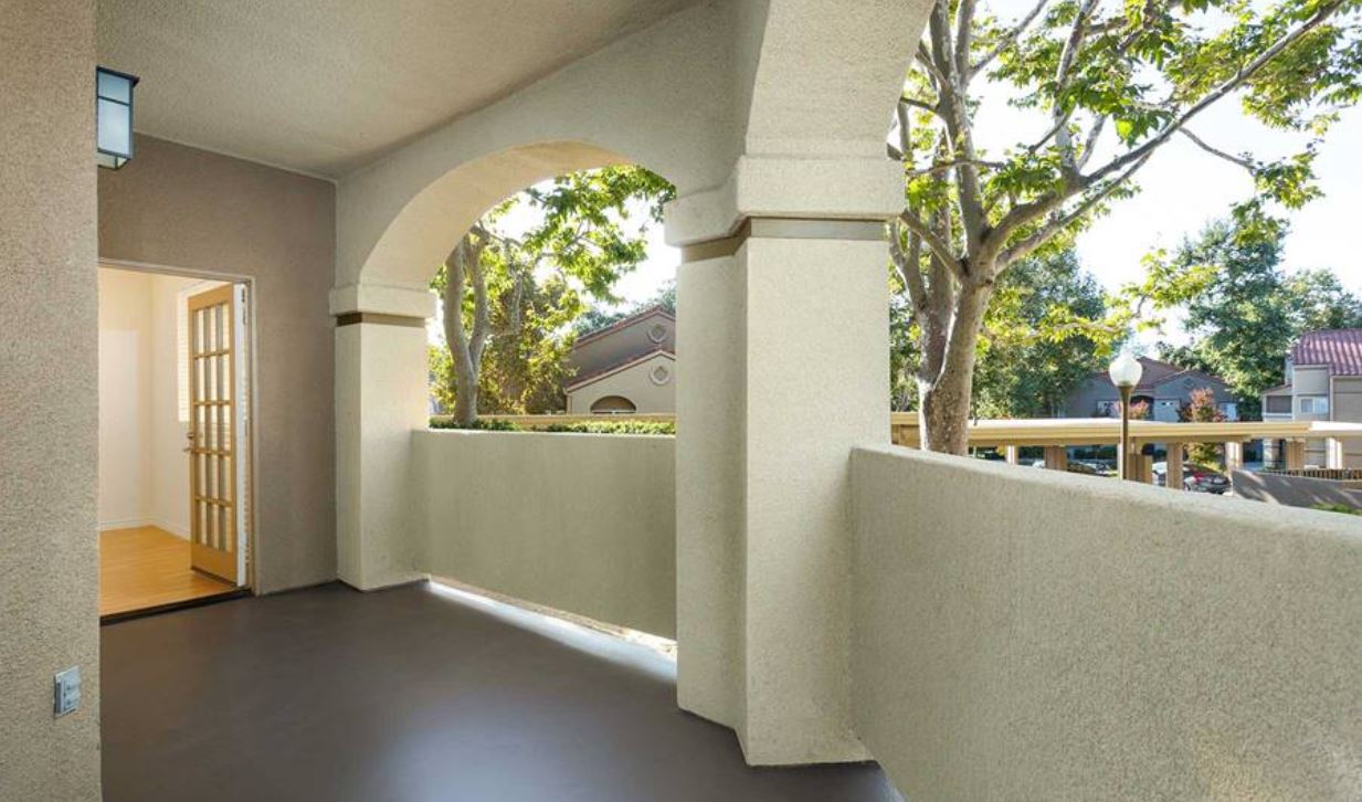 eaves Thousand Oak Corporate Rental-Sample Image of Thousand Oaks CA Intern Home