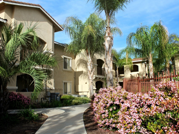 Granville - Sample Image of Merced, CA Intern Housing & Corporate Housing