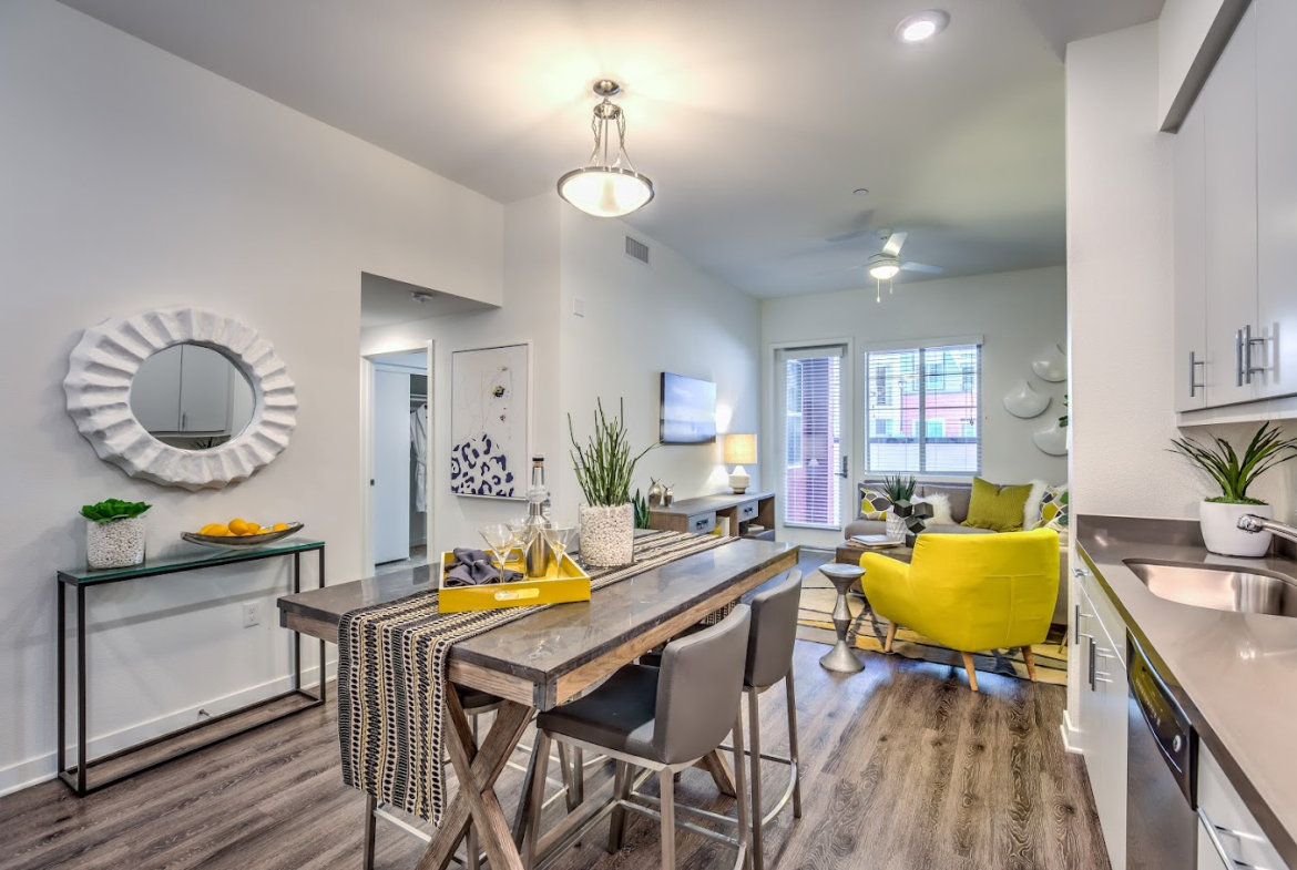 Metro Gateway - Sample Image of Riverside, CA Corporate Housing
