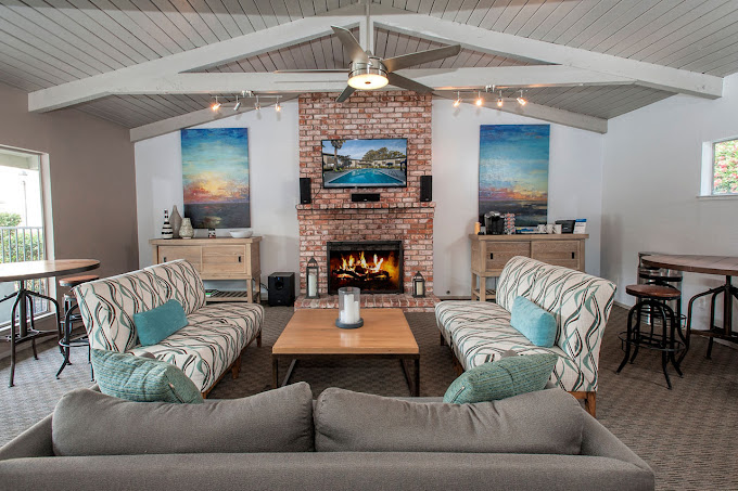 Monterey Townhouse - Sample Image of Monterey, CA Intern Housing