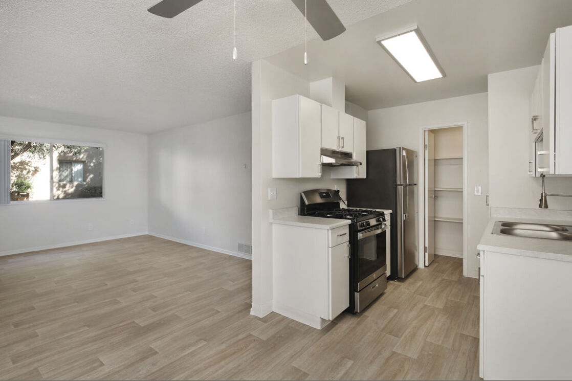 Valle at Mission - Sample Image of Escondido, CA Short Term Housing